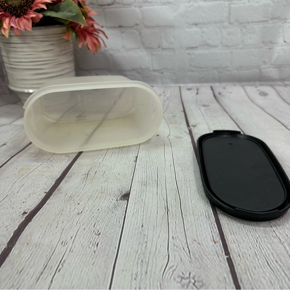 tupperware modular mate oval 2 Kitchen Storage Container new replacement seal - Picture 2 of 9